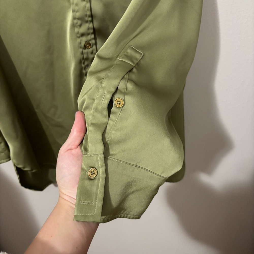 Entro Green Relaxed Satiny Long Sleeve Button Down - Picture 4 of 7